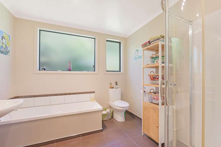 593 Port Underwood Road Whatamango Bay_14