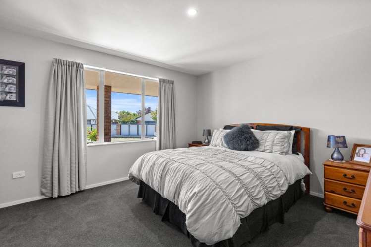 10 Temple Mews Renwick_10