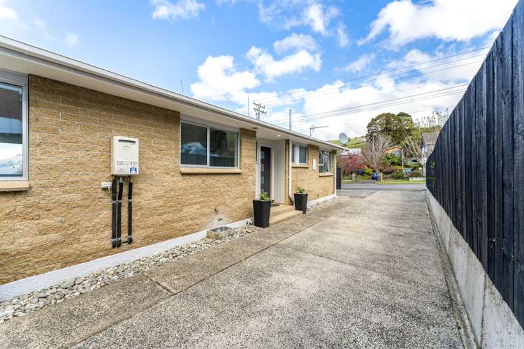 2 Kaira Street Sawyers Bay_14