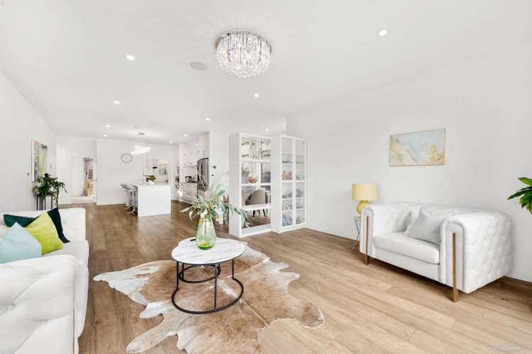 105 Medallion Drive Oteha_10