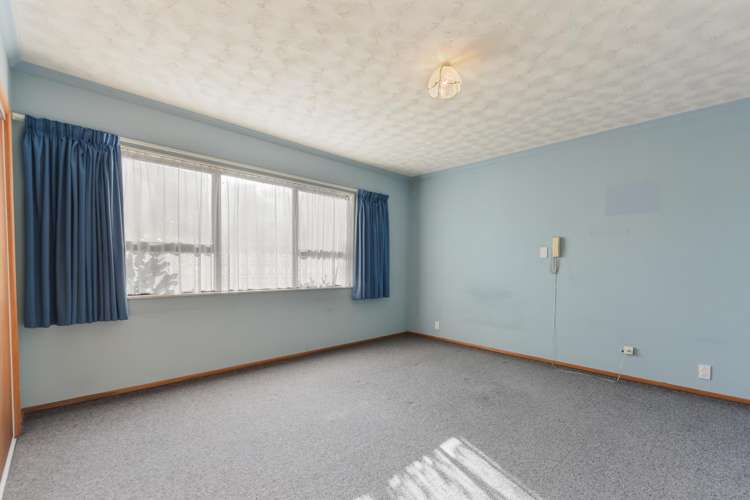 48 Farnham Drive Richmond_15