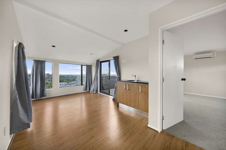 4 Gordon Stanley Drive Massey_6