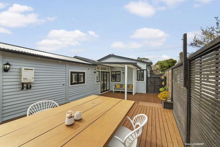 10 Tarawera Road Johnsonville_15