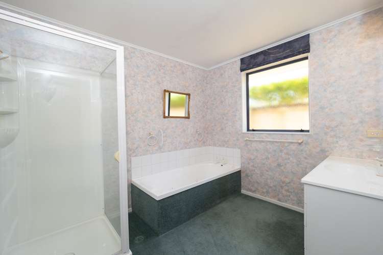 28 Reighton Drive Allenton_15