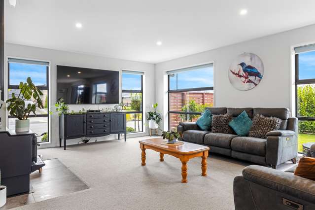 82 Lady Isaac Drive Rolleston_2