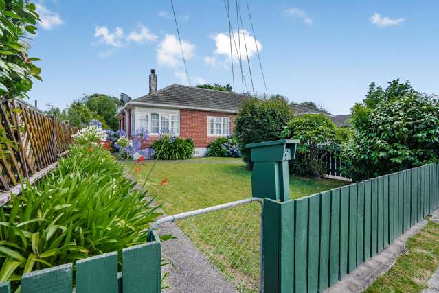 49 Pilcher Crescent Naenae_1
