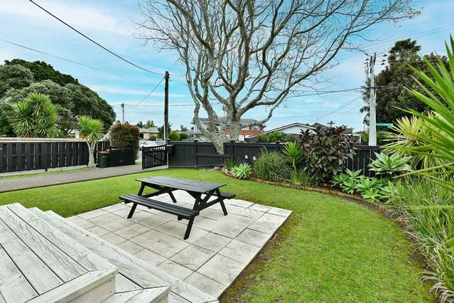 27 Doment Crescent Orewa_3