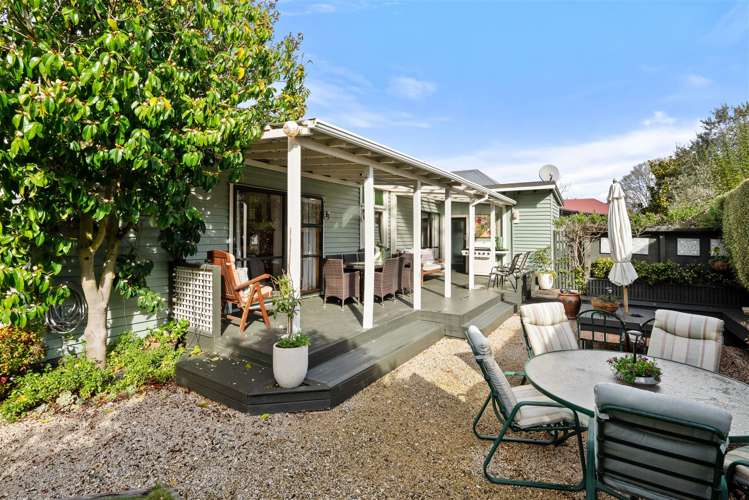 23 Woodville Street Edgeware_17