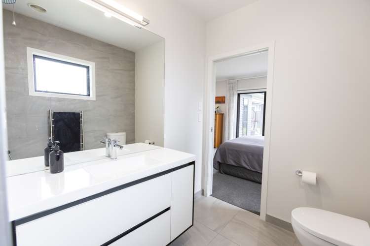 12 Ruahine Road Poraiti_20