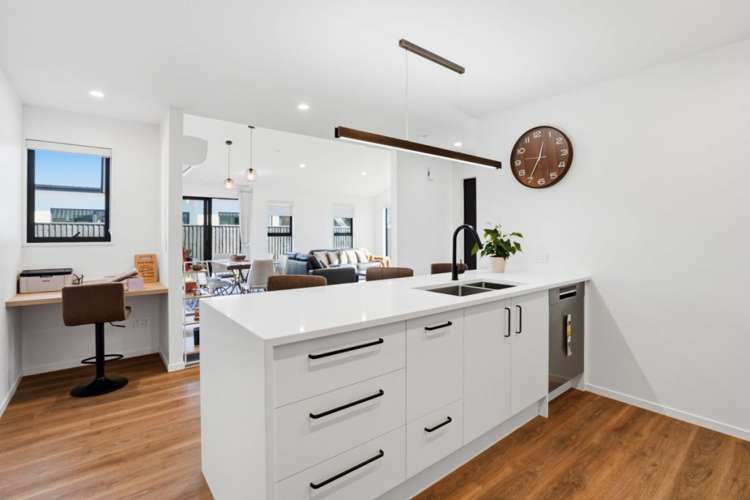 7 Twin Meadows Drive Casebrook_12