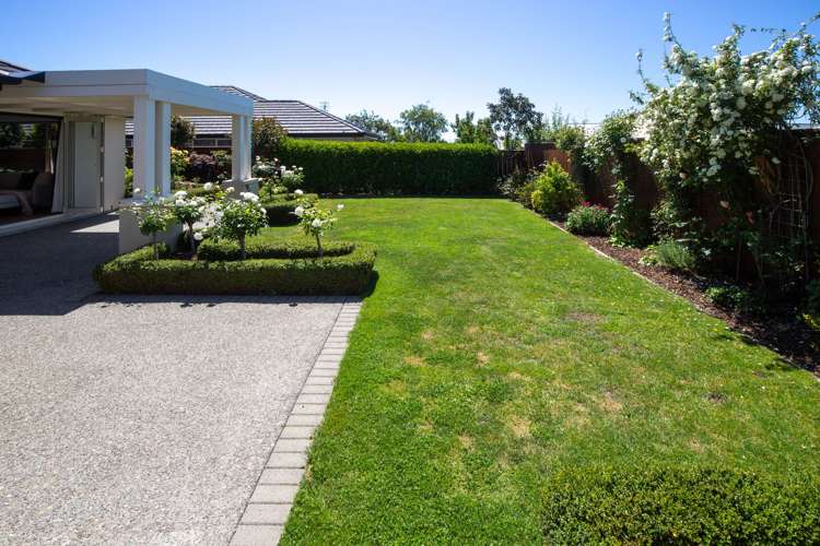 13 John Sutton Place_5