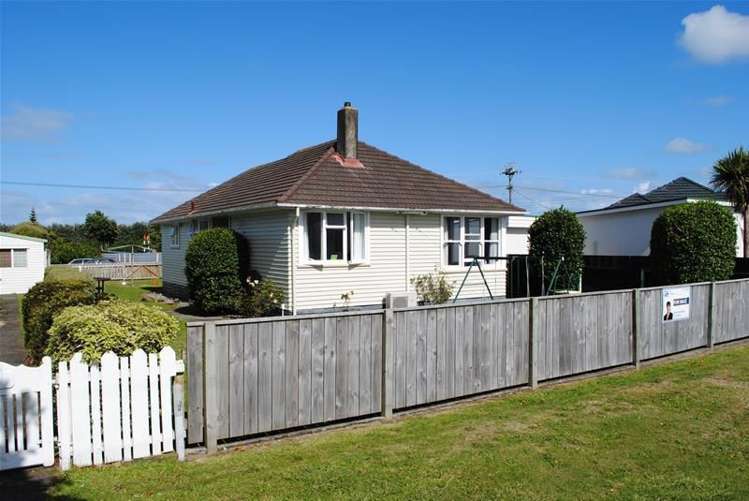 287 South Road Hawera_13