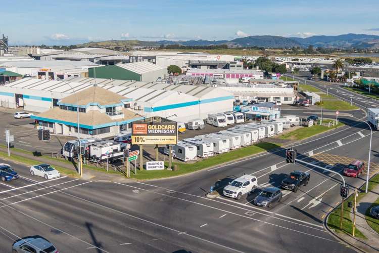 2 Jean Batten Drive Mount Maunganui_1