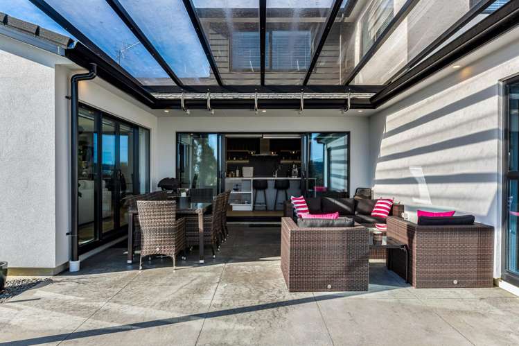 66 Endeavour Drive Whitby_3