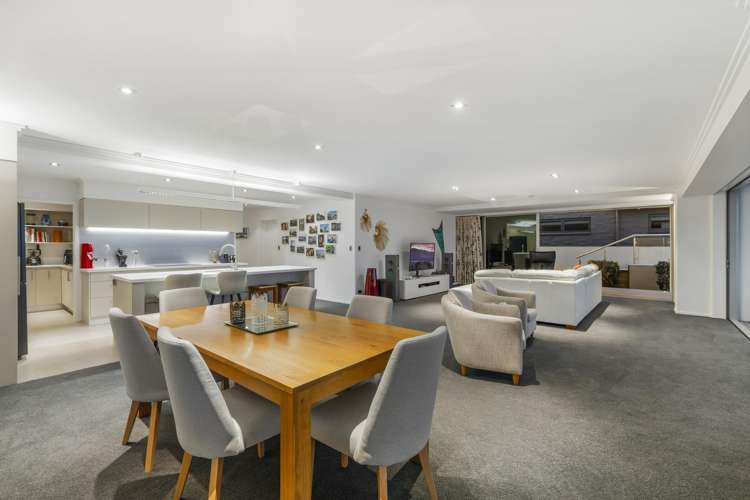 1/104 Harbour Drive Otumoetai_11