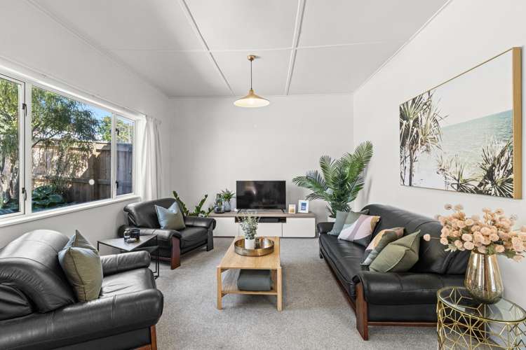 42 Gaine Street New Plymouth Central_10