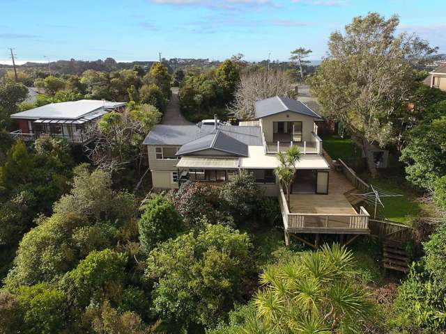 41 Roberts Road Matakatia_4