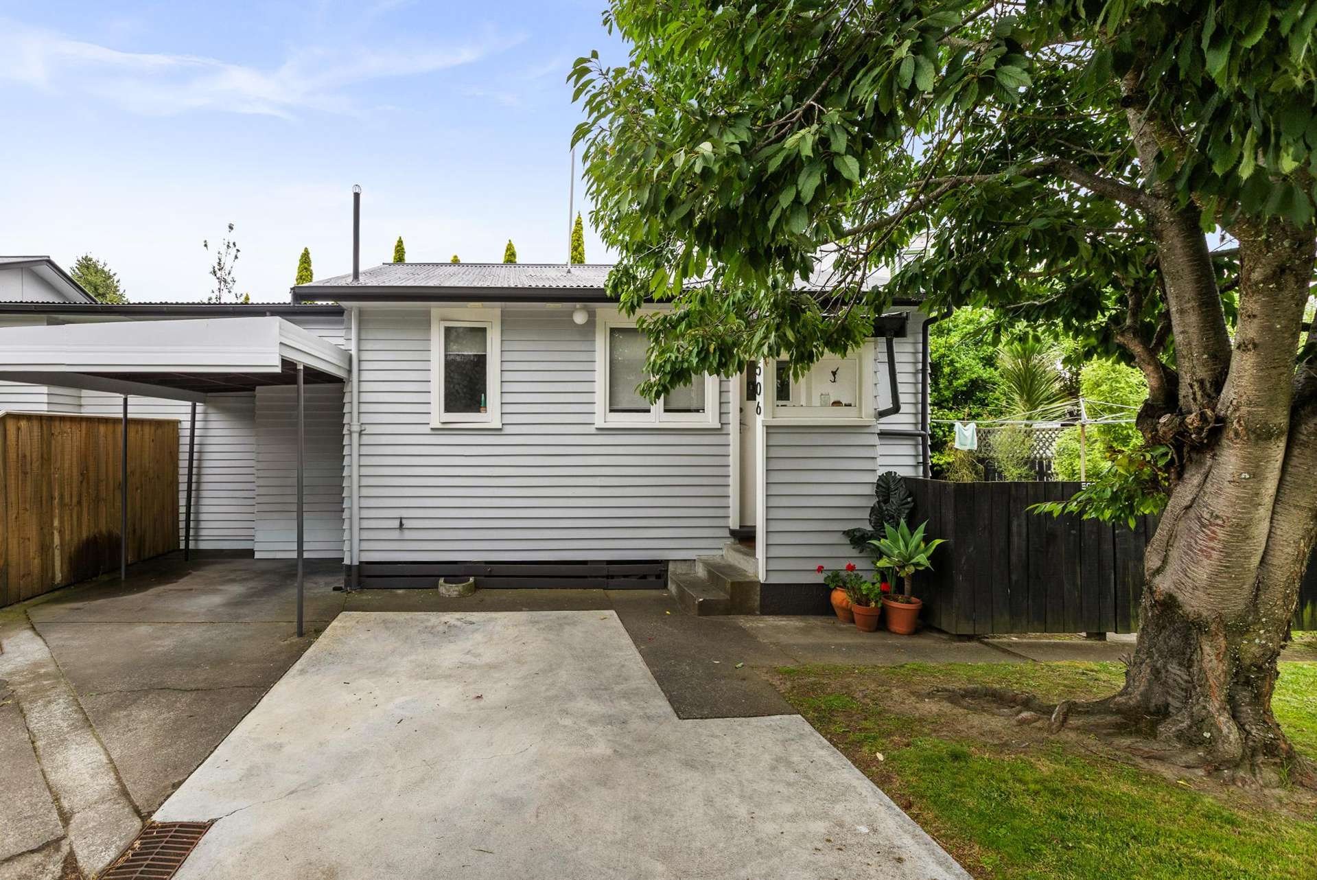 506 Karamu Road Raureka_0