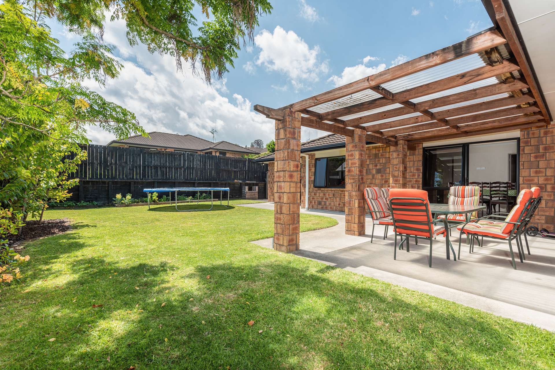 1 Lark Place Welcome Bay_0