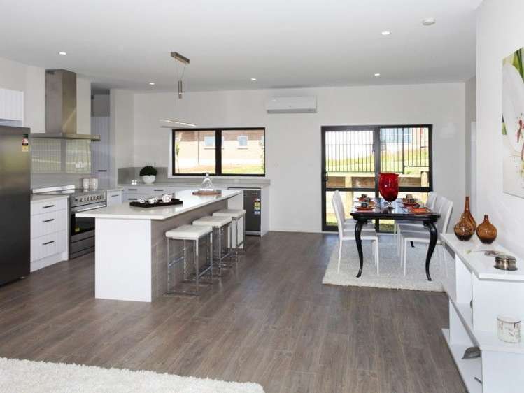 352 Upper Queen Street Pukekohe_5