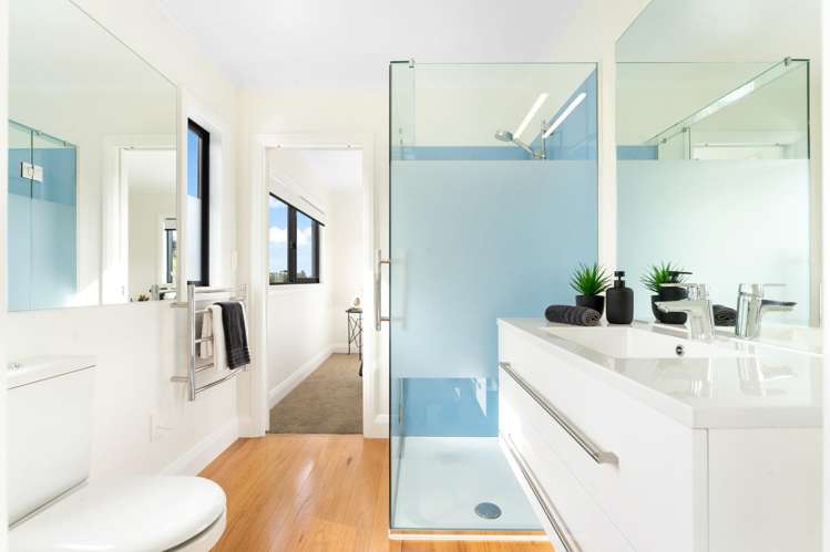 12 Sunnyvale Road Waitakere_16