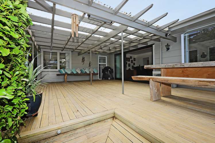 27 Kent Terrace Taradale_5