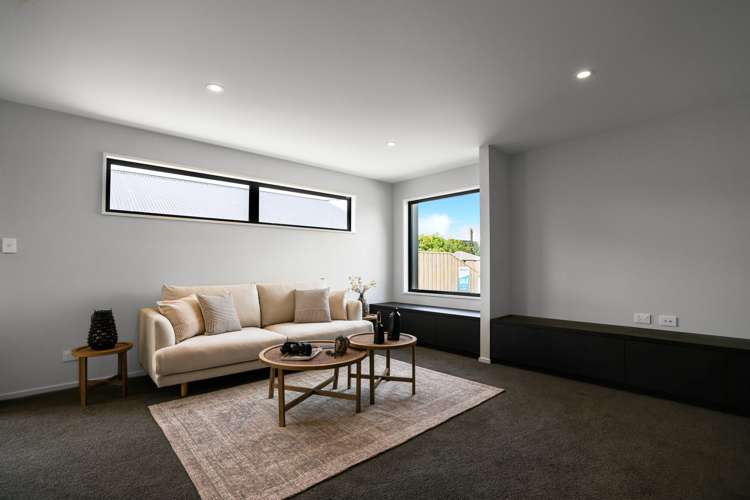 10 Strowan Avenue Elgin_13