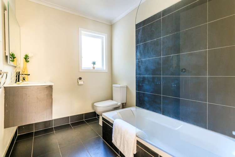 46 Waipani Road Te Atatu Peninsula_8