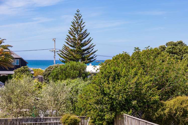 61 Pinedale Crescent Riversdale Beach_16