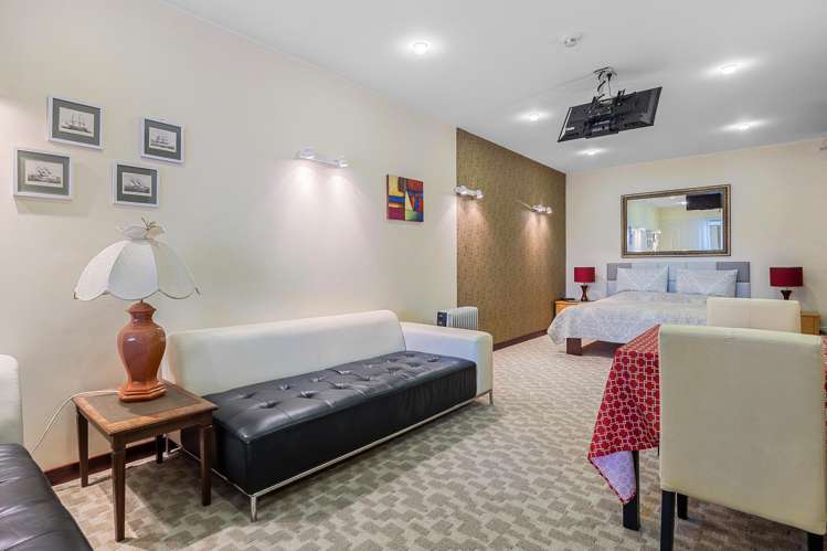 49 James Drive Diamond Harbour_16