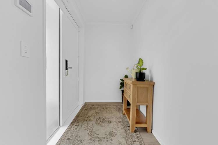 16 Leathem Crescent Pokeno_9