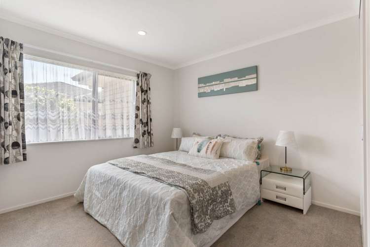 56 Turnberry Drive Wattle Downs_18