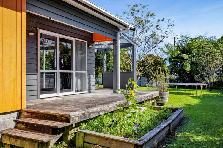 18 Fox Street Okato_29