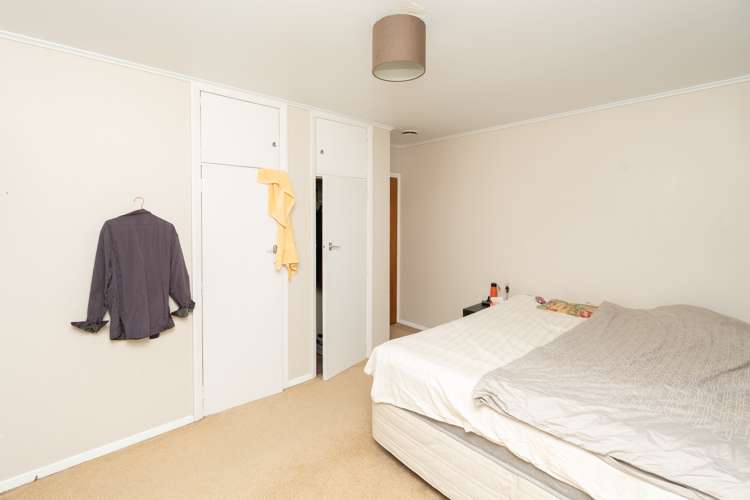 17 James Street Hamilton East_16