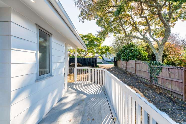 61 Grand Drive Remuera_17