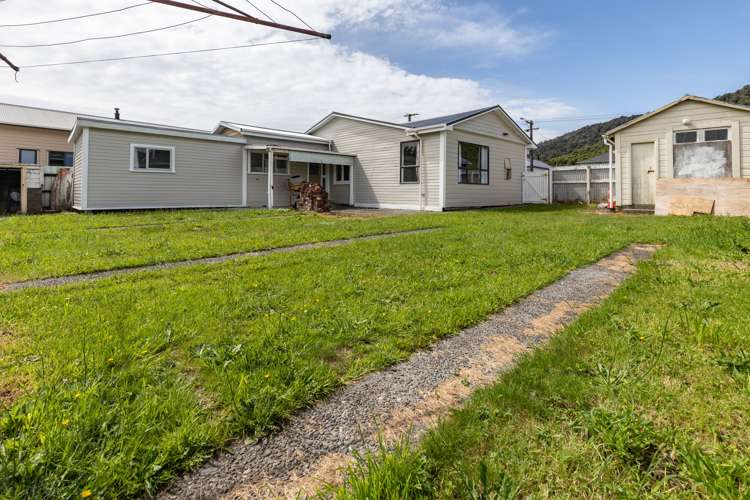 62 Fox Street Cobden_10