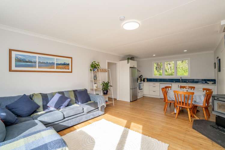 131 Black Road Otatara_6