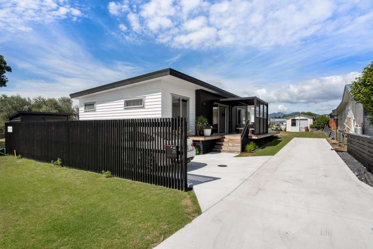215A Ocean Road Whangamata_32
