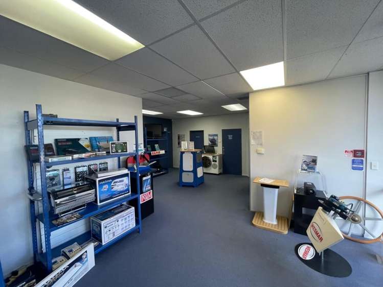 41 William Pickering Drive Albany_8