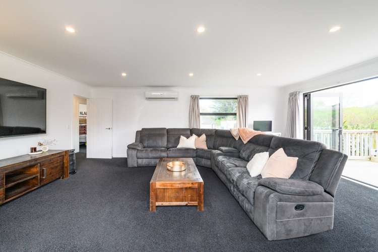 33 Galea Grove Kelvin Grove_6