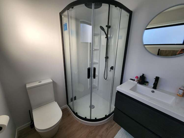 2/62 Queens Grove 1371_8