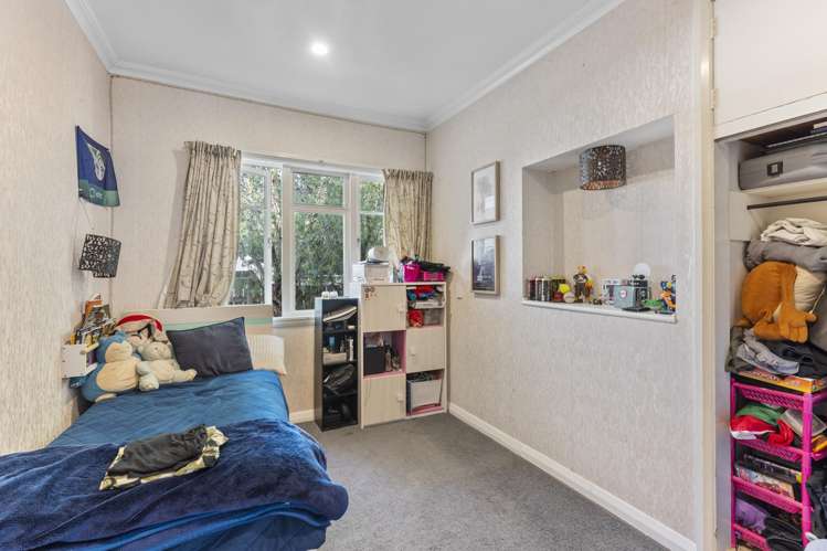 9 Montgomery Street Levin_9