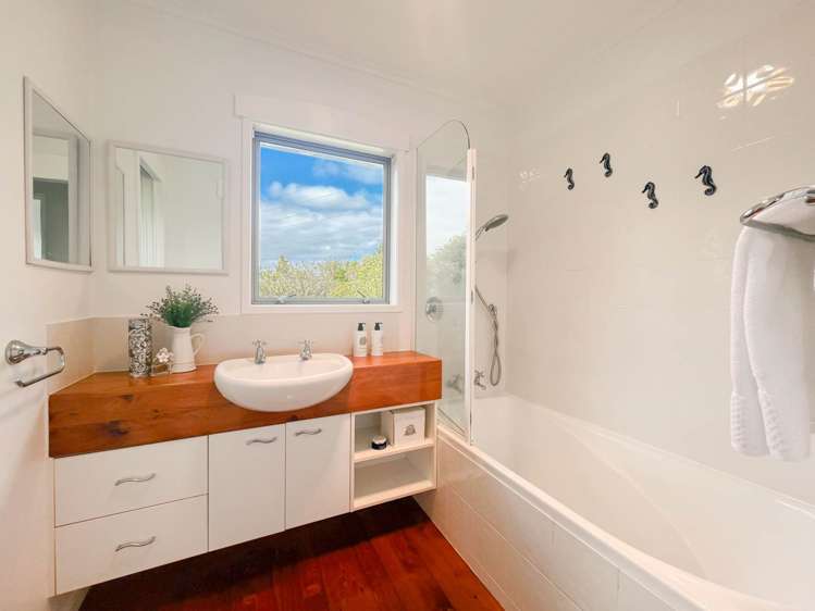 16 Mirovale Place Totara Vale_8