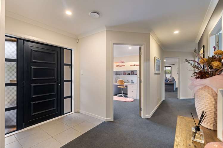 6 Trump Place Kelvin Grove_14