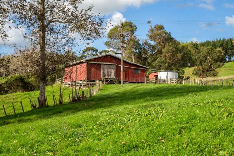 945 Waiotira Road Mangapai and Surrounds_5