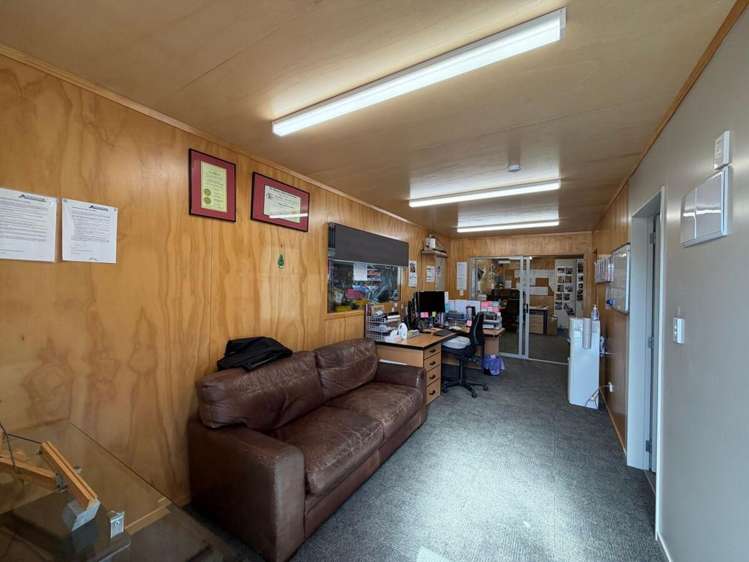 Unit A/32 Market Place Papamoa_4