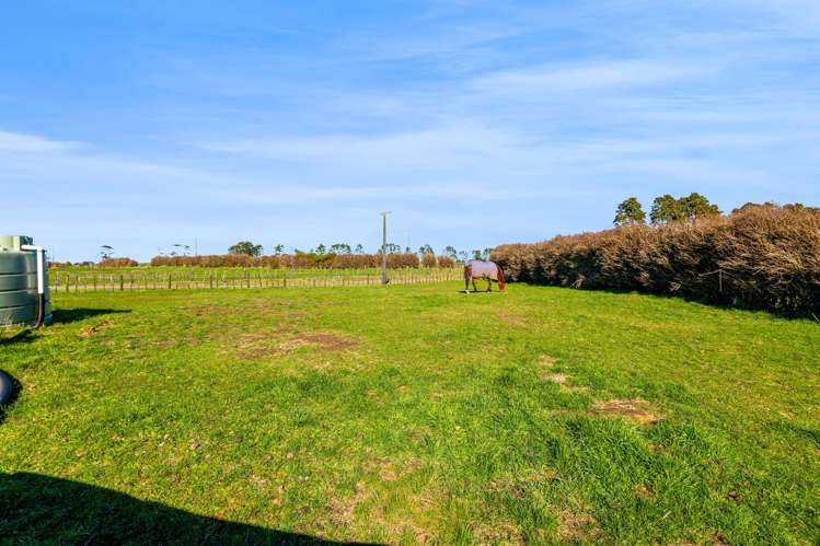304 York Road Midhirst_32
