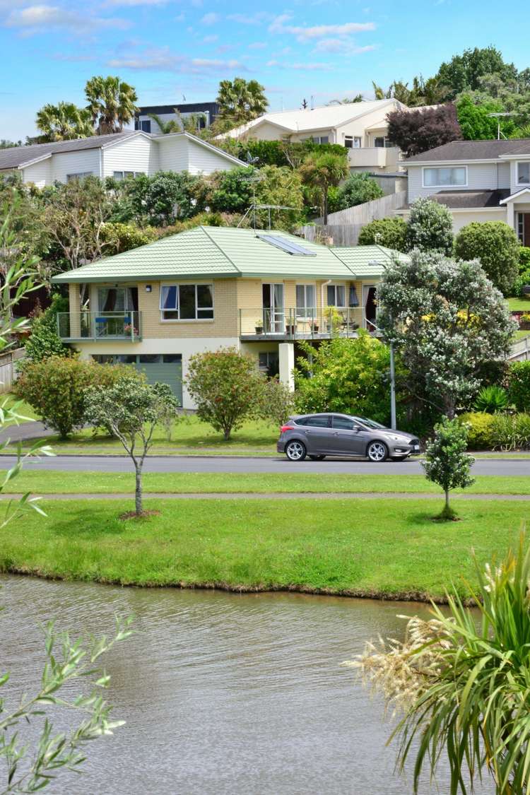 31 Regency Park Drive Gulf Harbour_23