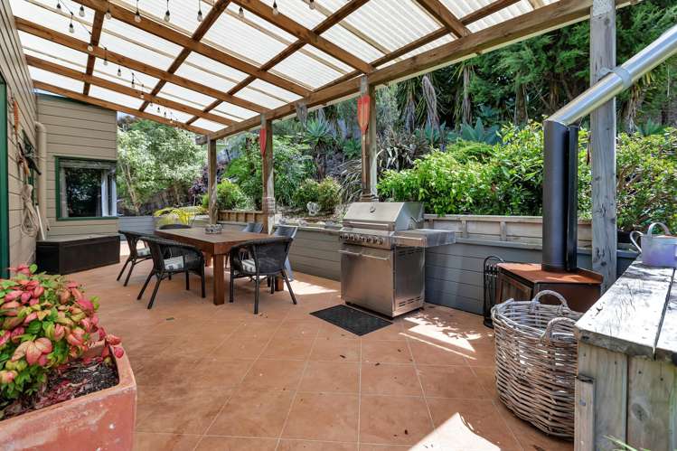 30 Magnolia Avenue Kamo_3