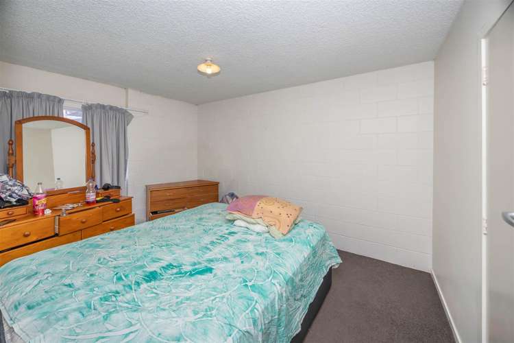 Units 1 - 10 at 11 Coates Street Hamilton_4